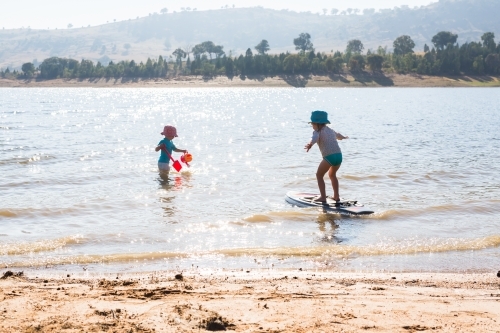 Children playing in the water at Wyangala dam
