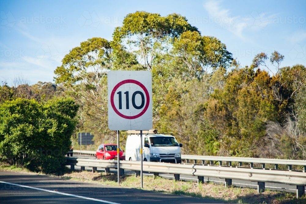 110 speed sign beside highway - Australian Stock Image