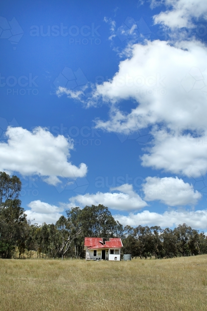 Abandoned farm house - Australian Stock Image