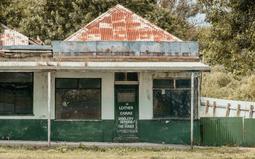 Abandoned store - Australian Stock Image