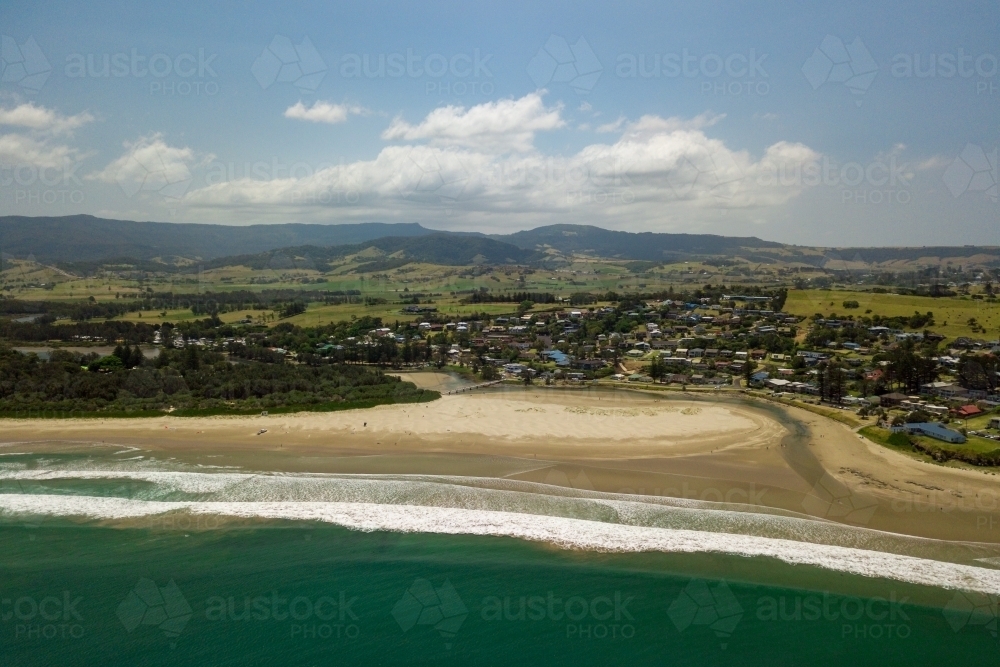 Aerial view of Seven Mile Beach and coastal town of Gerroa - Australian Stock Image