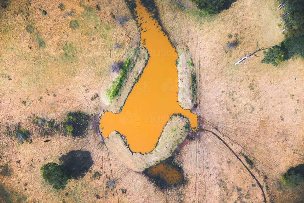 An aerial overhead view of a dam in Vineyard, northwestern Sydney - Australian Stock Image