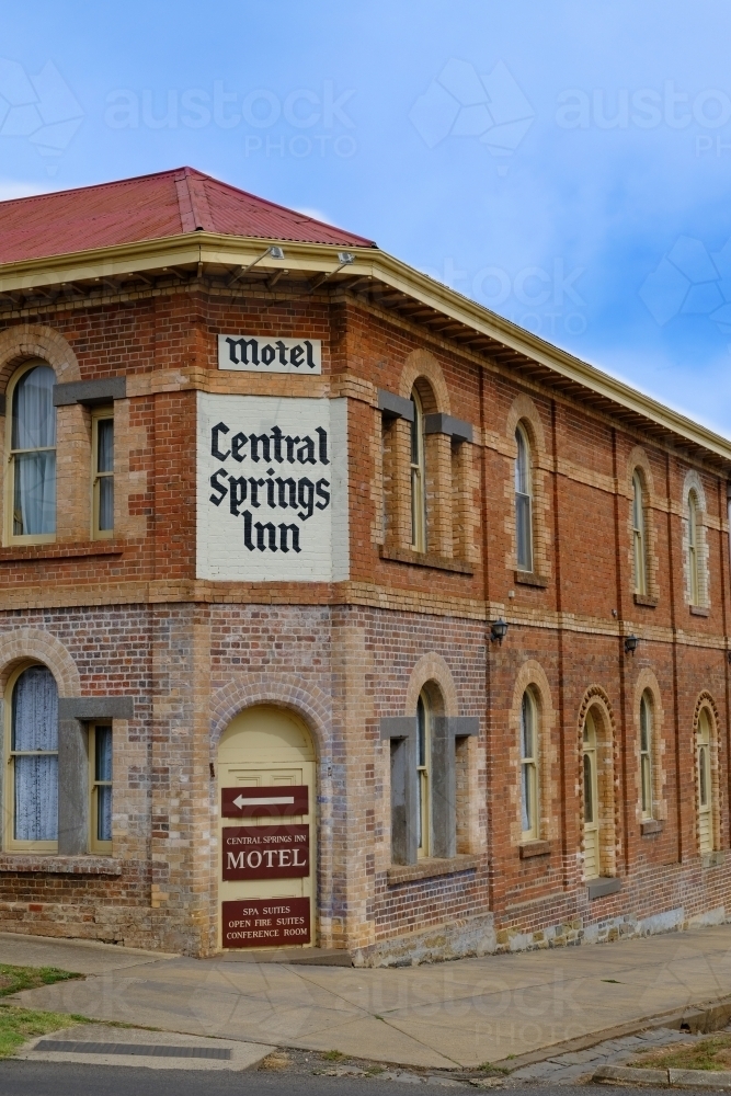 An old brick motel in a regional town - Australian Stock Image