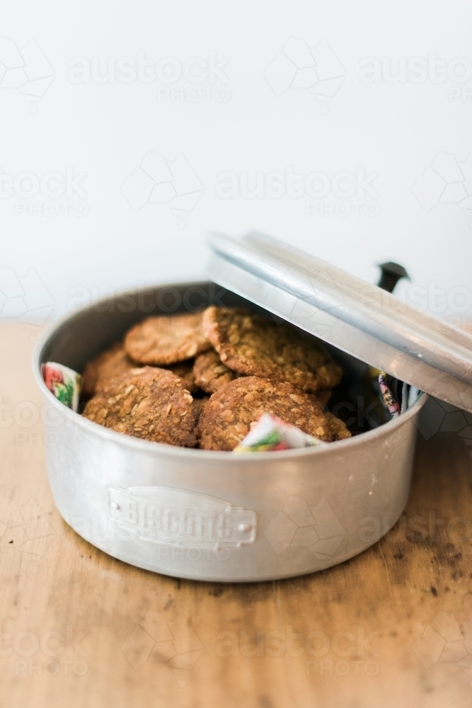 Anzac Biscuits in a tin - Australian Stock Image