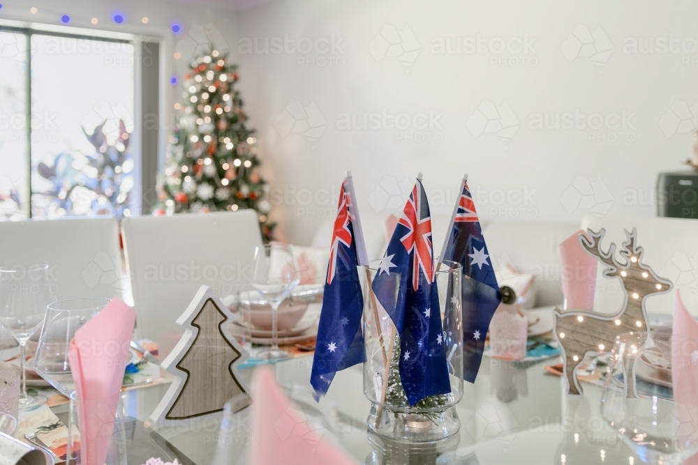 Australian Christmas traditional dinner table decoration - Australian Stock Image