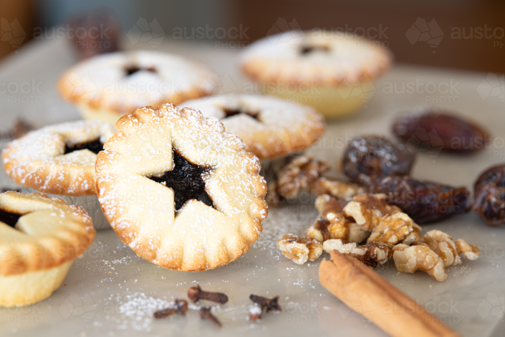 Image of christmas traditional treat, fruit mince pies - Austockphoto
