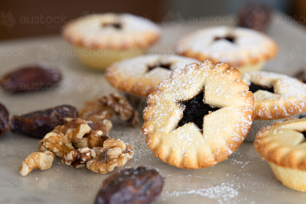 Image of christmas traditional treat, fruit mince pies - Austockphoto
