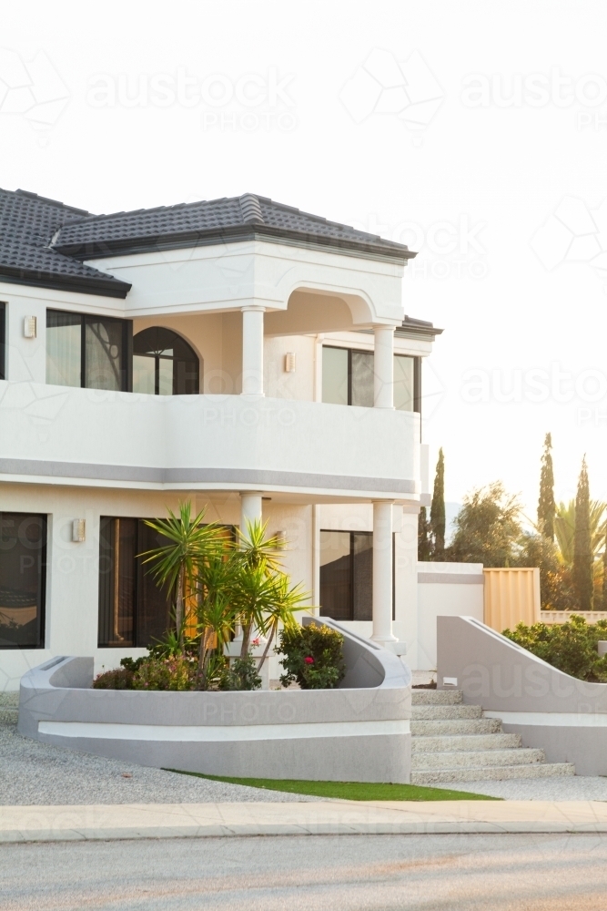 Coastal house on street in Iluka Perth - Australian Stock Image