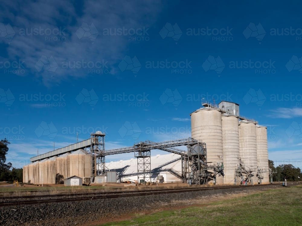 Concrete grain silos and buildings - Australian Stock Image