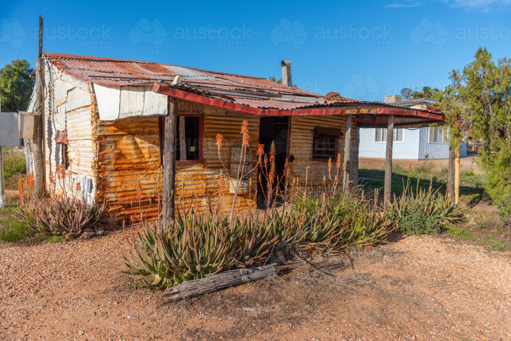 Coopers cottage built in 1916 in lightning ridge, new south wales, Australia - Australian Stock Image