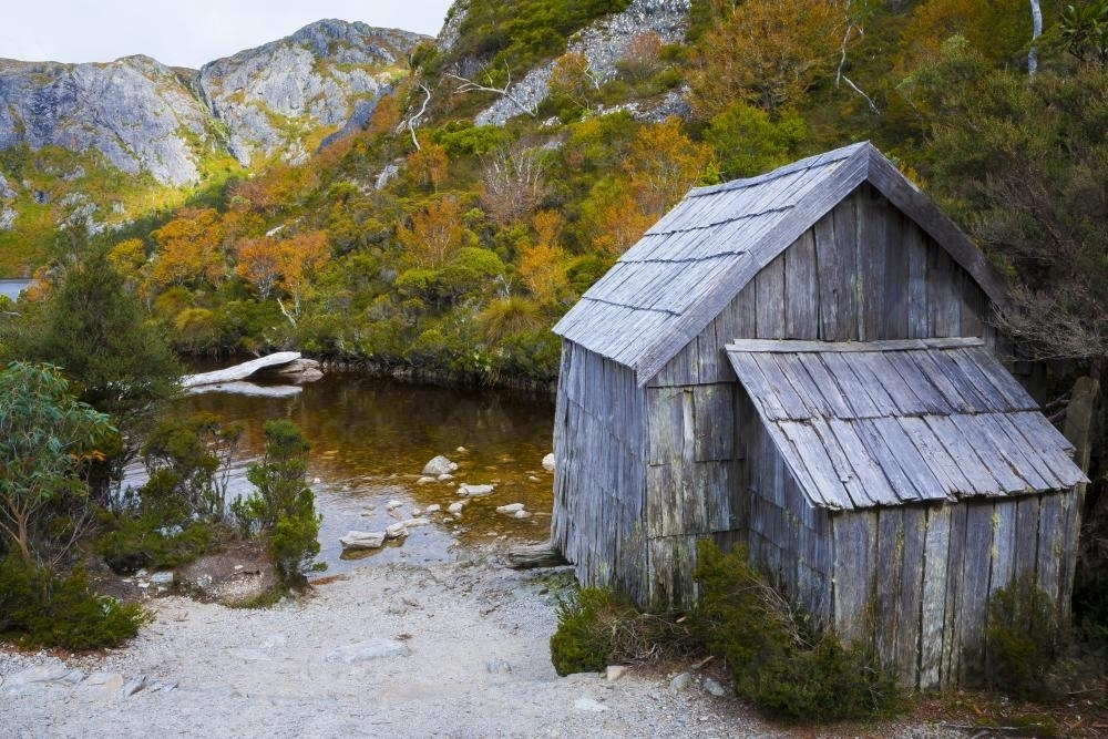 Crater Lake and Boat Shed : Austockphoto Crater Lake and Boat Shed - Australian Stock Image