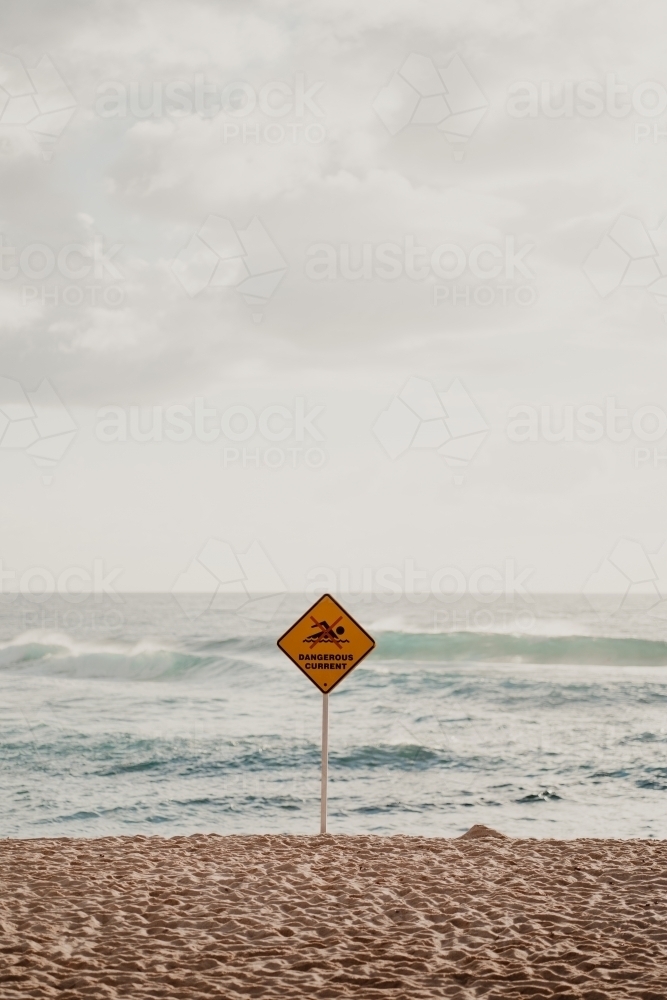 Dangerous current warning sign on Bronte Beach - Australian Stock Image