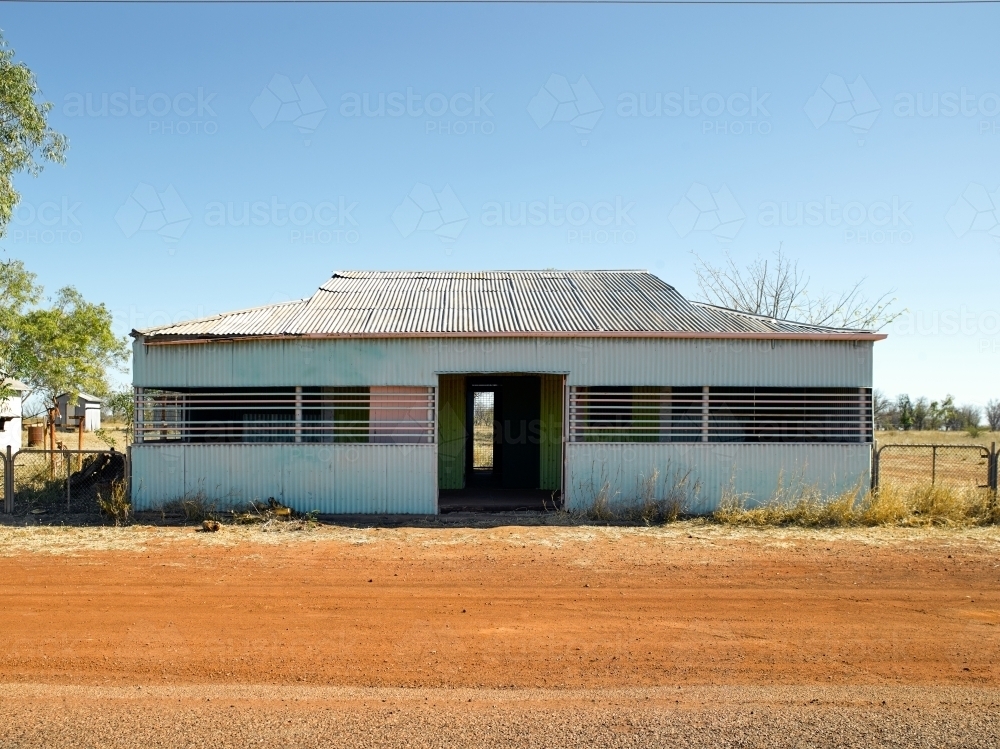 Deserted shed in outback location - Australian Stock Image