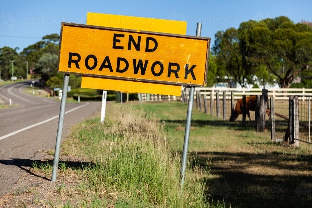 End roadwork sign - Australian Stock Image