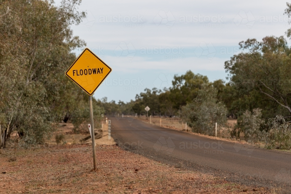 Floodway sign on side of road - Australian Stock Image