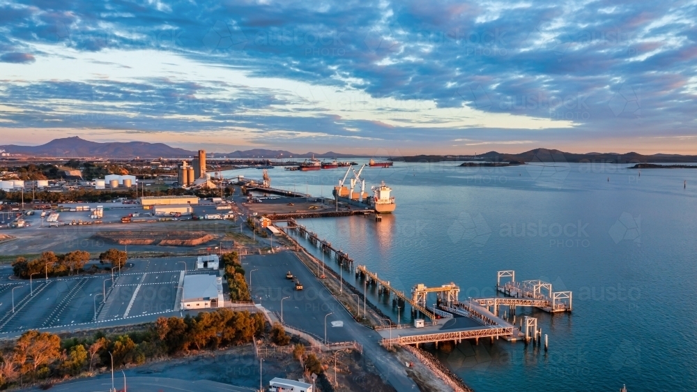 Horizontal shot of ship and wharfs - Australian Stock Image