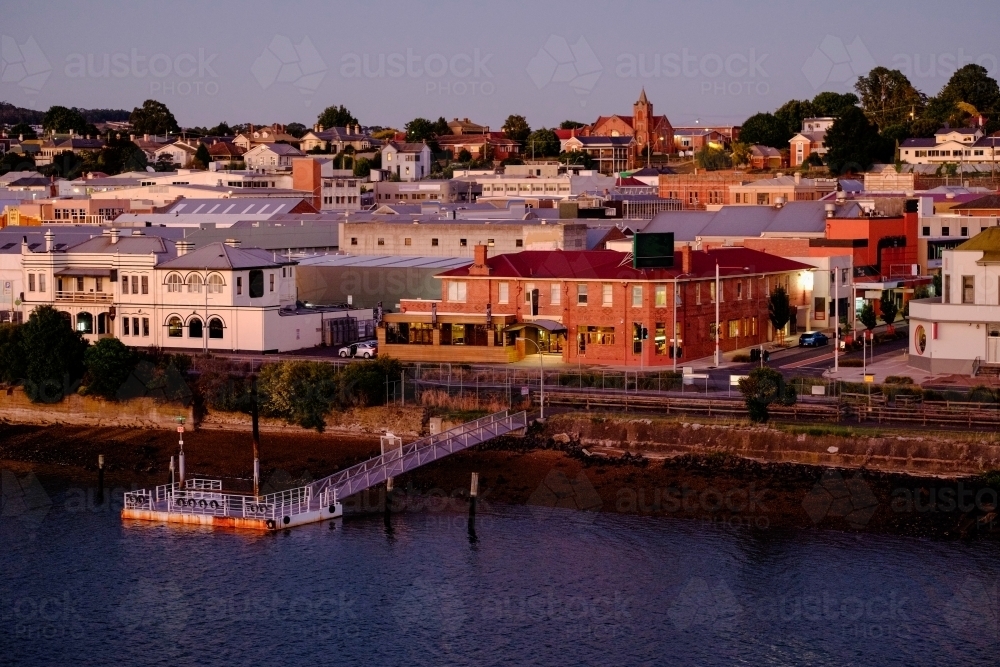 Image of Houses of Devonport, Tasmania shot from the Harbour - Austockphoto