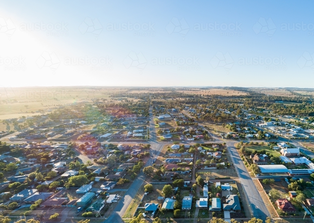 Intersecting streets in small country town of Coolamon at sunset - Australian Stock Image
