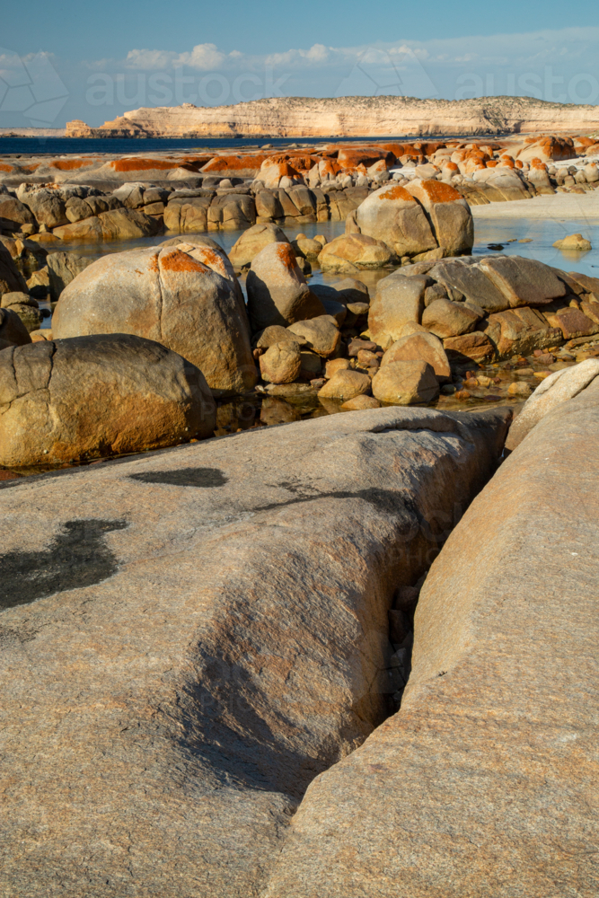 Large boulders known as the granites, in Streaky Bay, South Australia. - Australian Stock Image