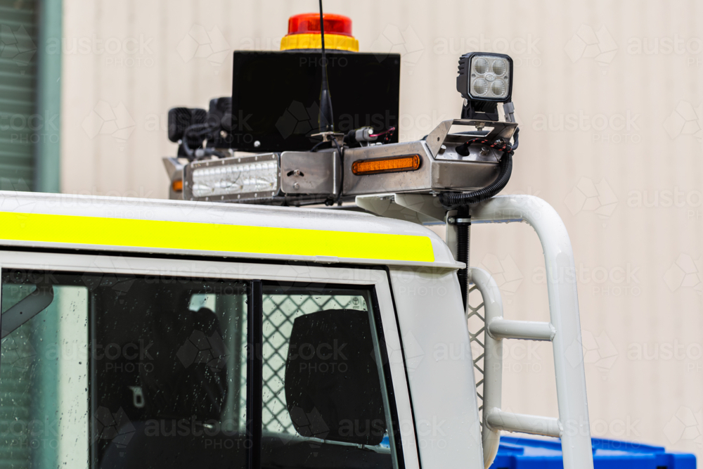 light bar fitted to top of mining fleet Ute vehicle - Australian Stock Image