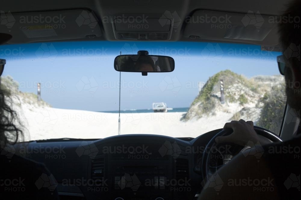 Looking through 4wd window to find surf in Perth - Australian Stock Image
