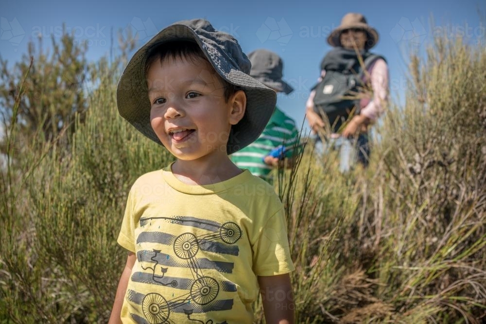 Mixed race family bush walking in the Blue Mountains - Australian Stock Image