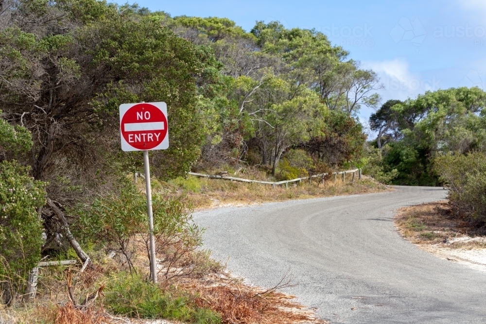 No Entry sign on isolated road - Australian Stock Image