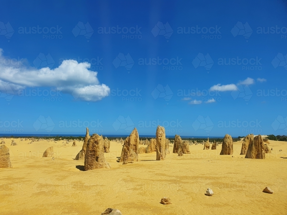Pinnacle Rocks Perth Image of Pinnacle rock formations - Austockphoto