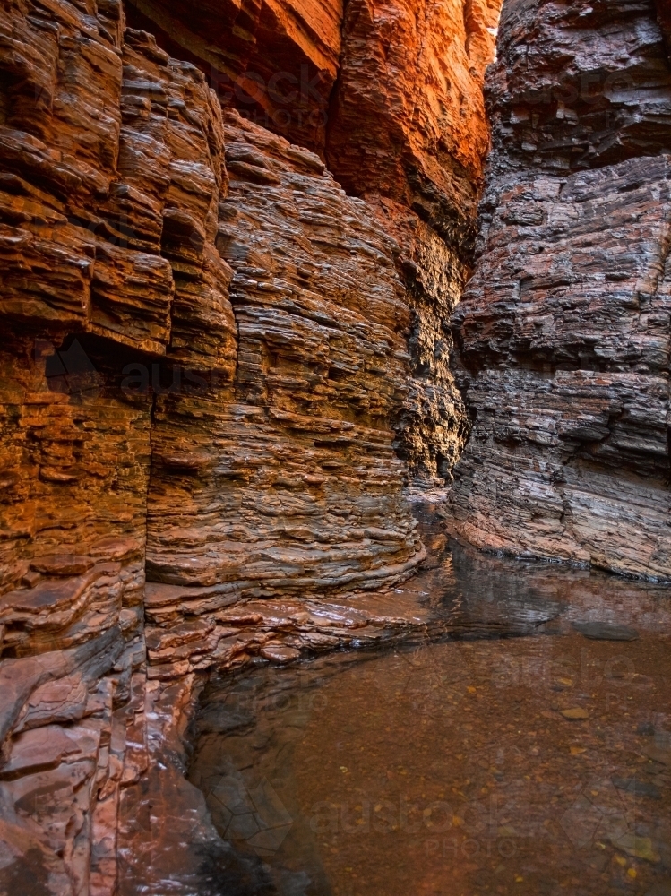Pool on walking trail in remote gorge - Australian Stock Image