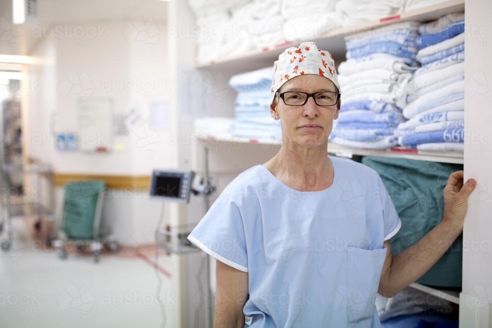 Portrait of a theatre nurse in a hospital operating theatre - Australian Stock Image