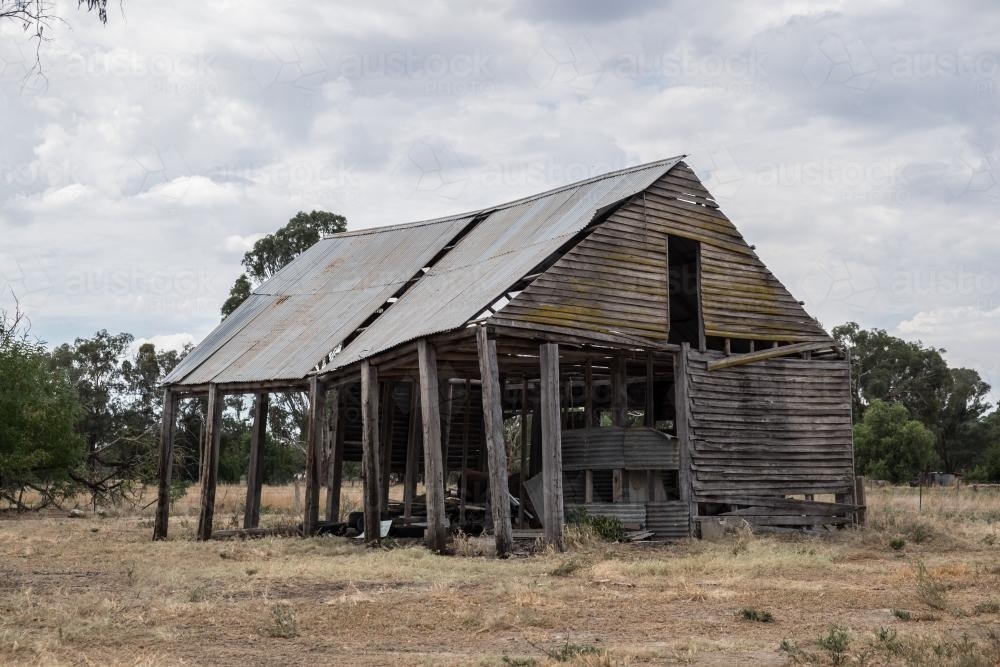 Rickety farm shed - Australian Stock Image