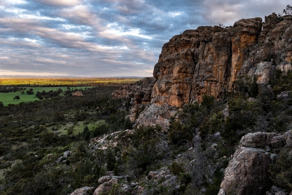 Rocky Buttresses and landscape of Mount Arapiles - Australian Stock Image
