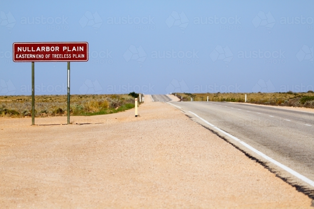 Image of Sign for the eastern end of the Nullarbor Plain - Austockphoto