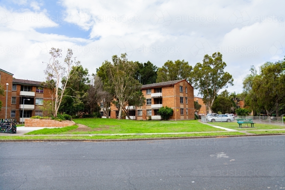 Street in housing commission area in Newcastle, Hamilton South - Australian Stock Image