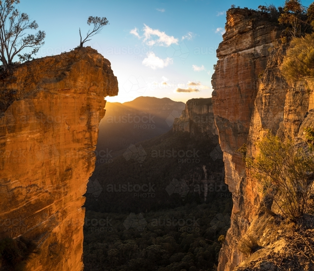 Sunrise at Hanging Rock in the Blue mountains National Park - Australian Stock Image