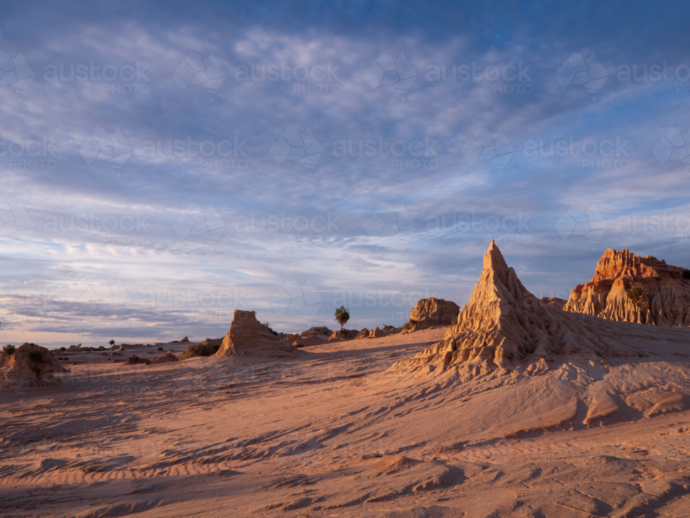 Sunset at the Walls of China, Lake Mungo - Australian Stock Image