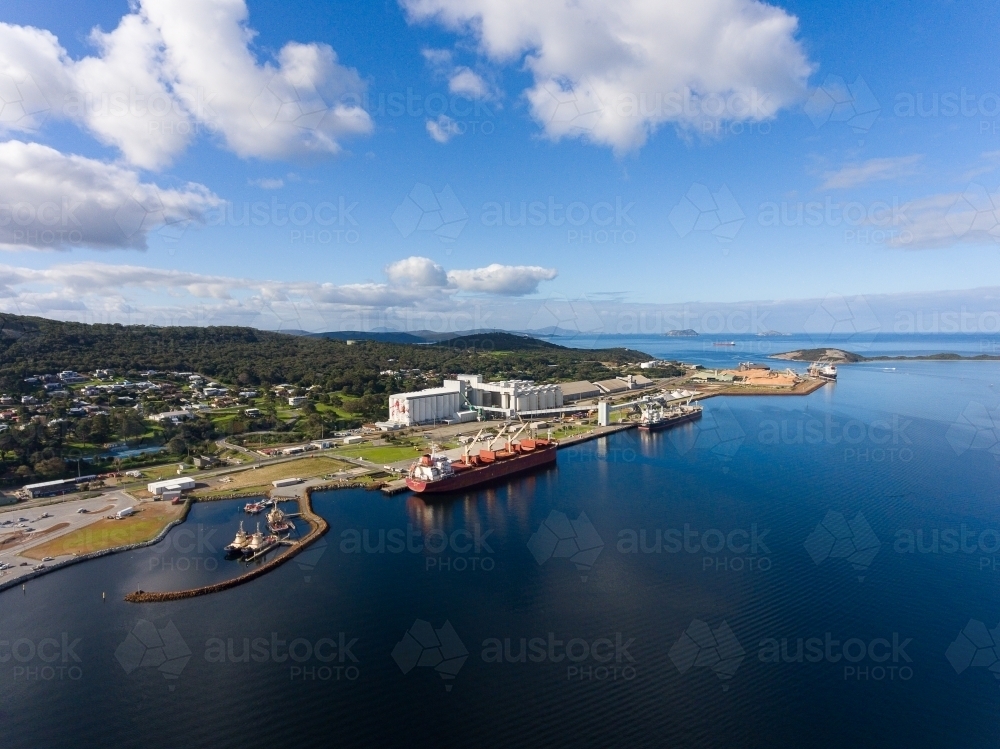 Image of the Albany port facility in Princess Royal Harbour with bulk