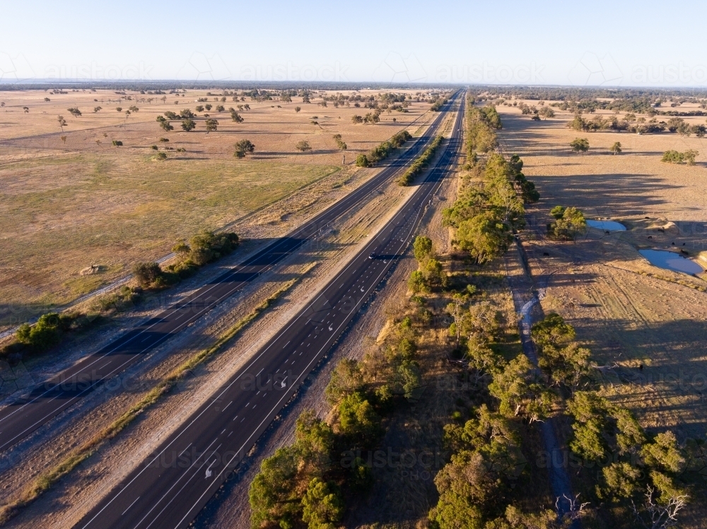The Forrest Highway disappearing towards the horizon in the Peel Region - Australian Stock Image