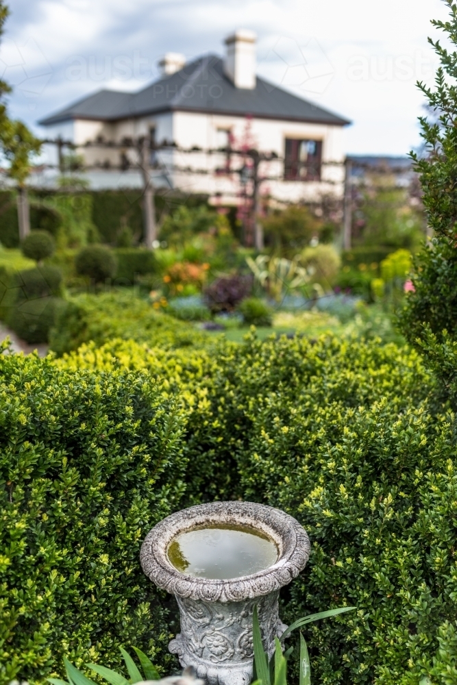 The gardens and hedges of the historic Corinda accommodation in Hobart - Australian Stock Image
