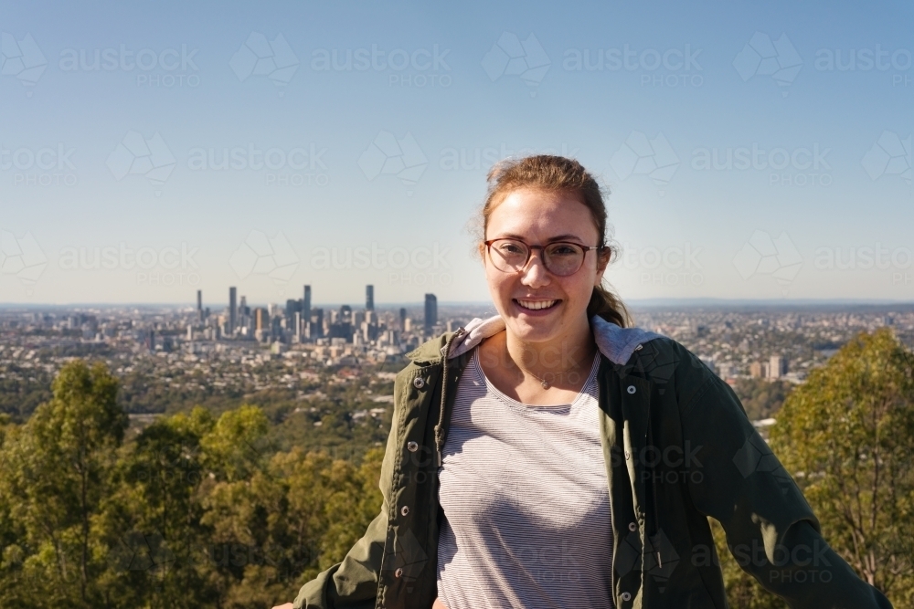 Image of tourist at scenic lookout - Austockphoto