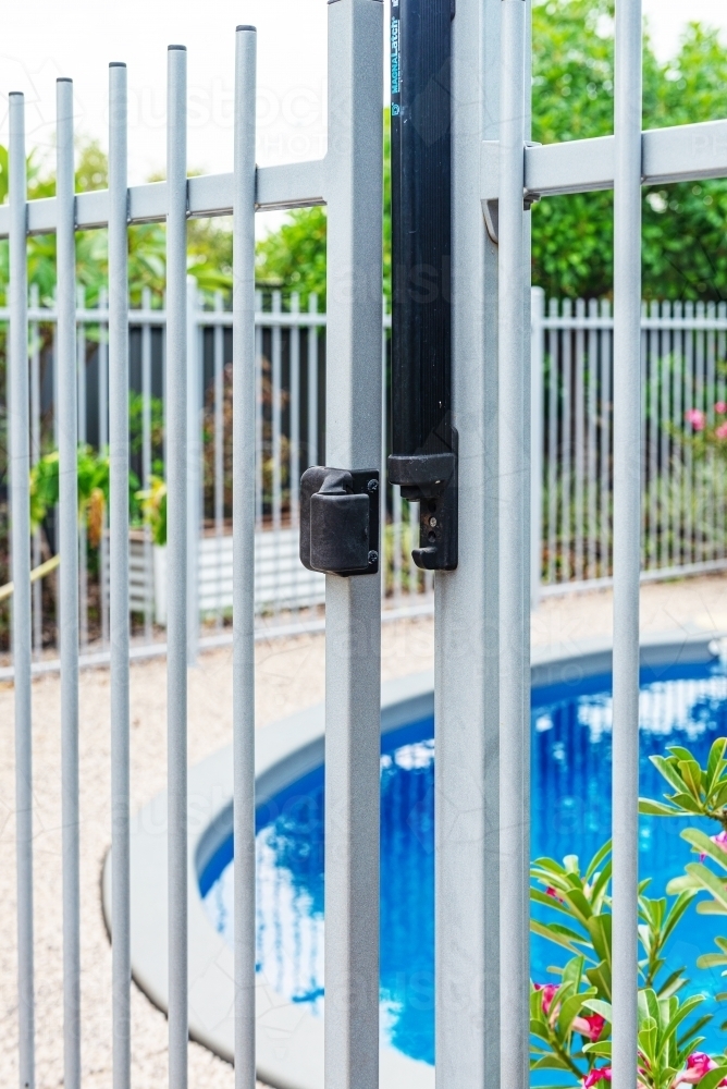 Unsafe pool gate - Australian Stock Image
