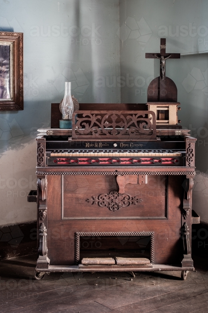 Vintage church organ in pioneer village - Australian Stock Image