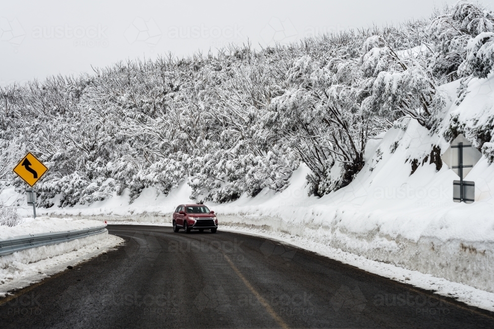 winter road scenes - Australian Stock Image