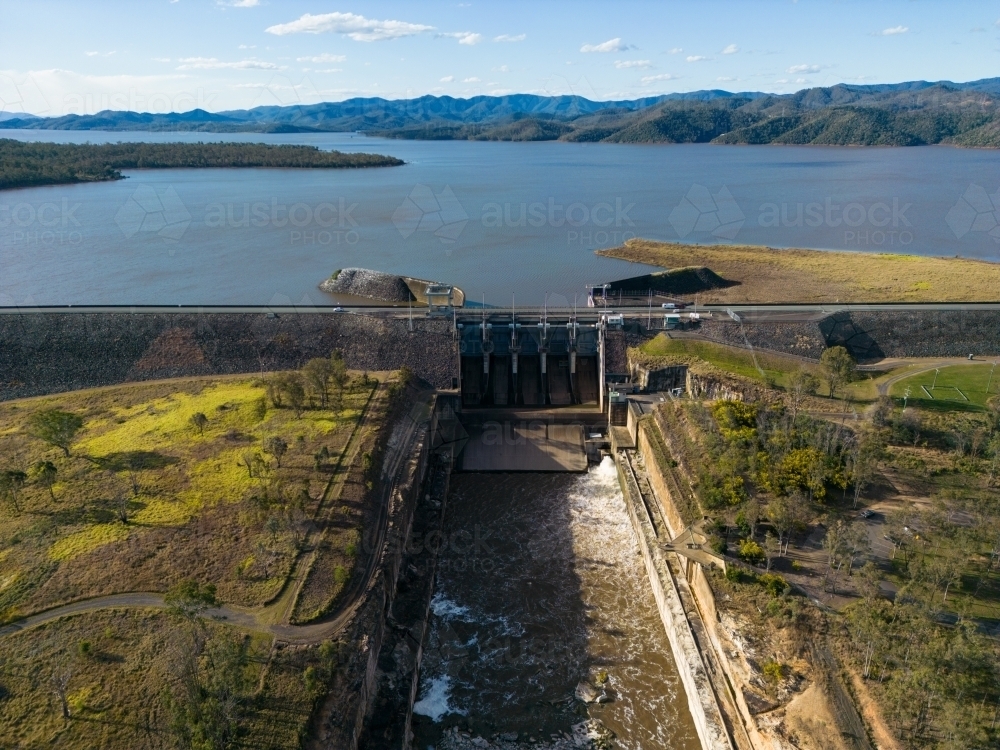 Image Of Wivenhoe Dam Spillway And Wall Austockphoto image-of-wivenhoe-dam-spillway-and-wall-austockphoto