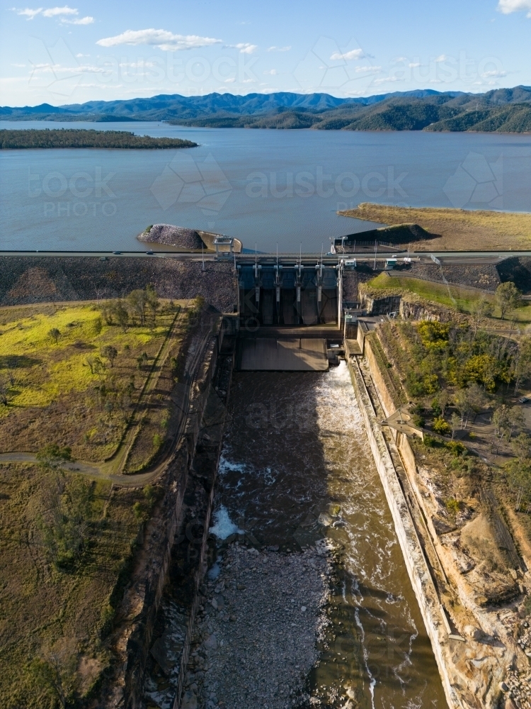 Wivenhoe Dam spillway and wall - Australian Stock Image