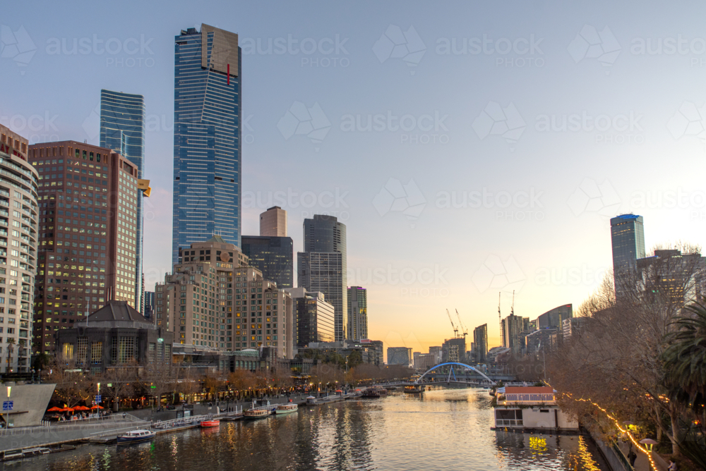 Yarra River and Melbourne skyline at dusk - Australian Stock Image