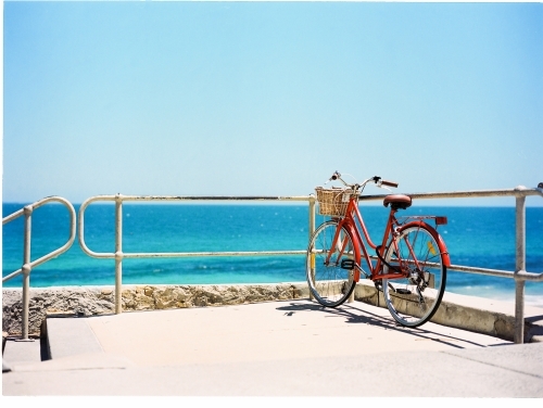 Bike at lookout overlooking ocean - Australian Stock Image