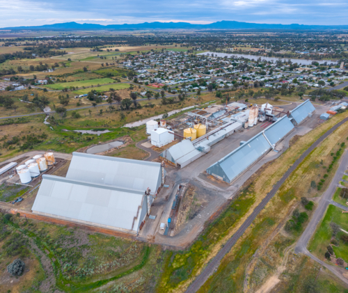 Oilseed crushing plant at Narrabri in north west New South Wales, closed in 2018 - Australian Stock Image