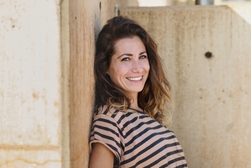 casual portrait of 30 year old woman - Australian Stock Image