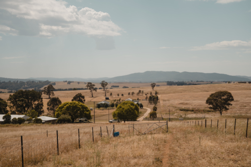 Elevated view of a rural homestead in the Mudgee valley - Australian Stock Image